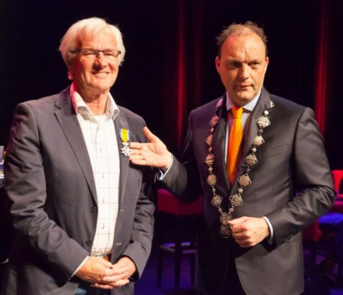 Royal honour for Jan Heuver