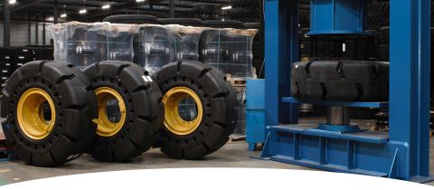 Heuver now also able to press solid OTR tyres